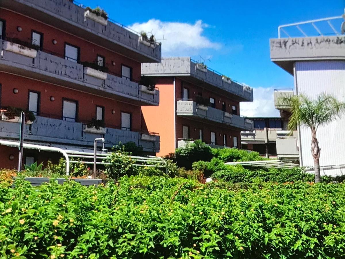 Appartamento Taormina Mare Piscina Fondachello Fondachello  Esterno foto